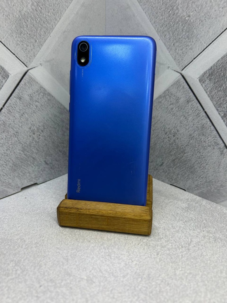 Смартфон Xiaomi Redmi 7A 2/16