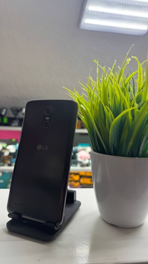 Мобильный телефон Alcatel