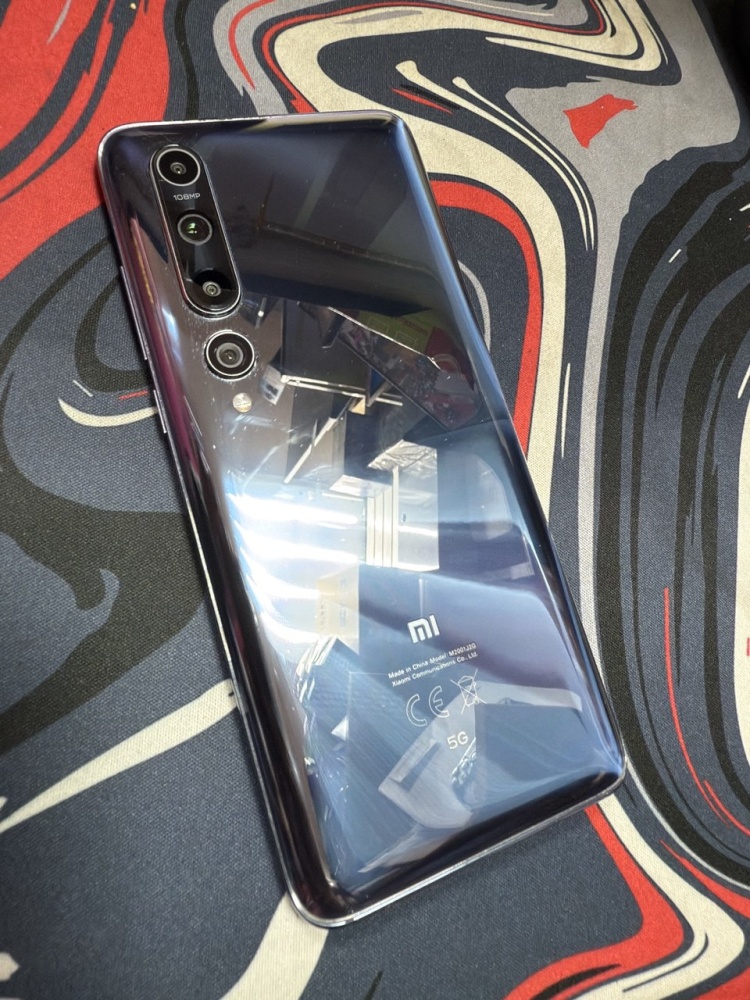 Смартфон Xiaomi 10 8/256