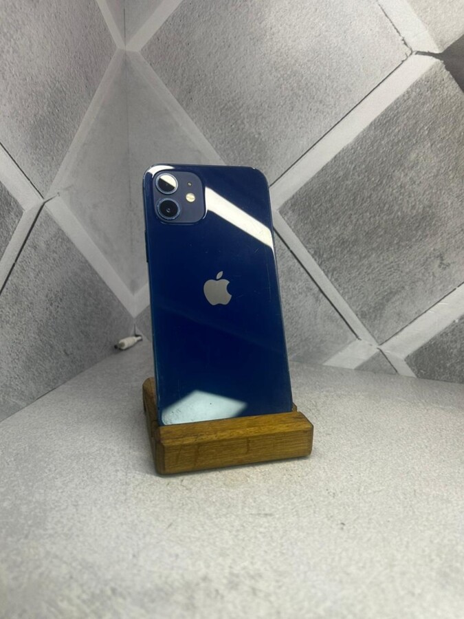 Смартфон iPhone 12 128 Gb