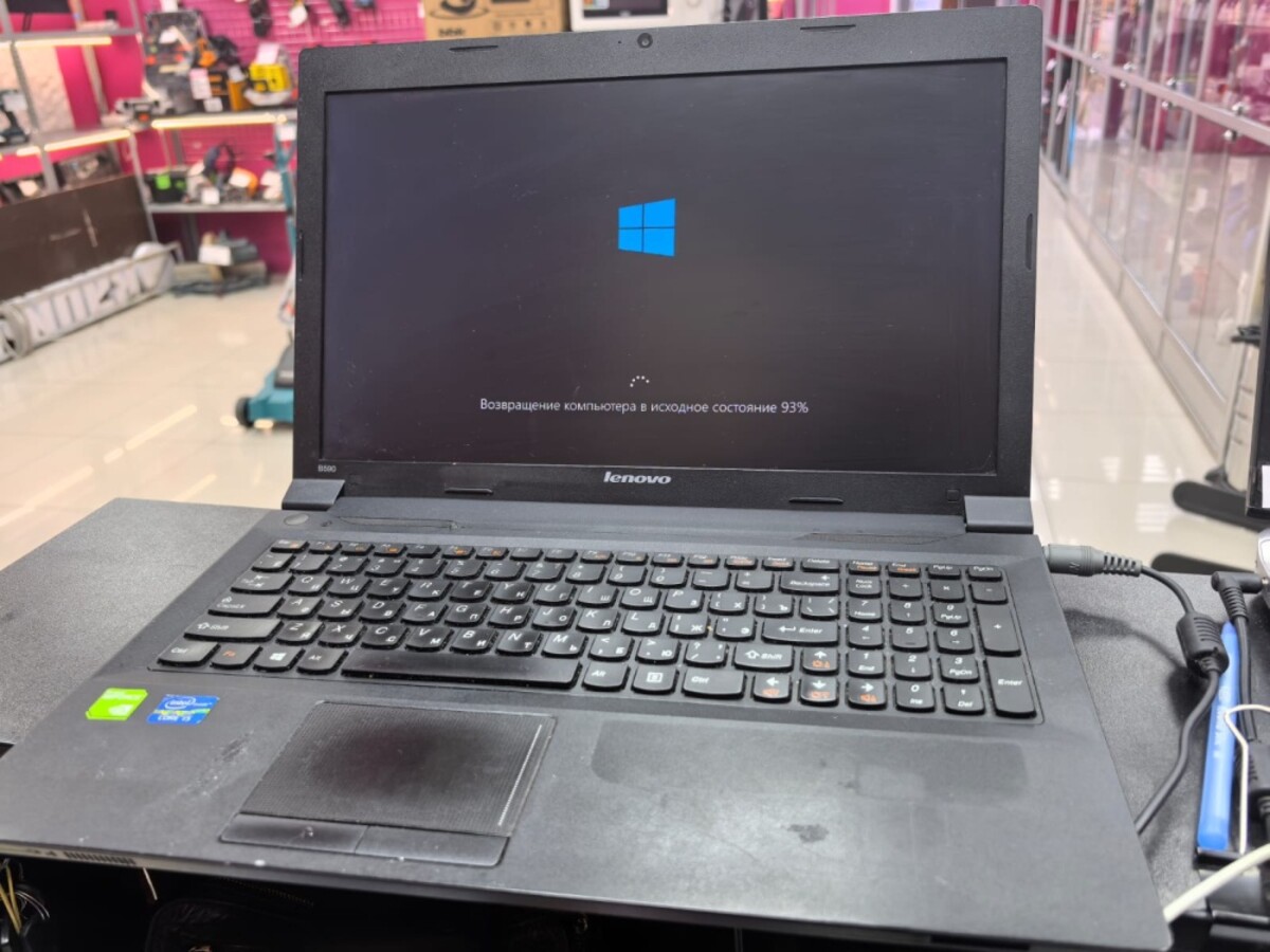 Ноутбук Lenovo B590