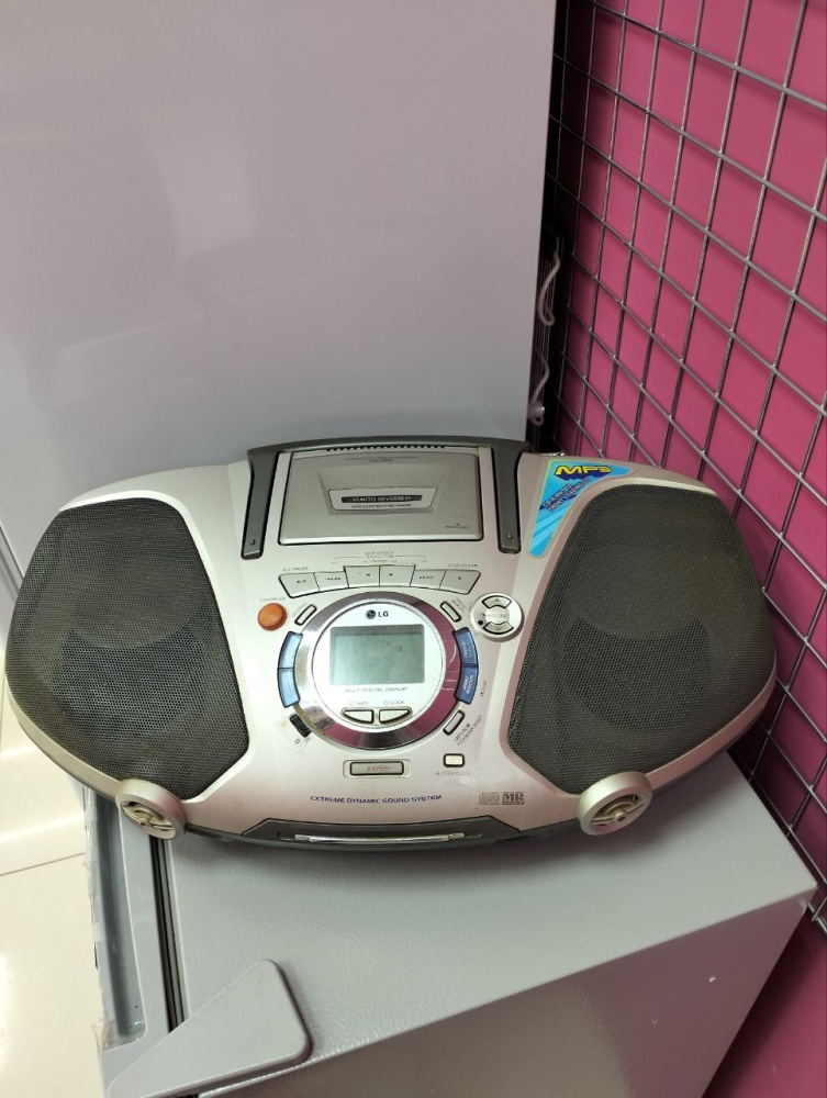 Магнитофон MP3  LG