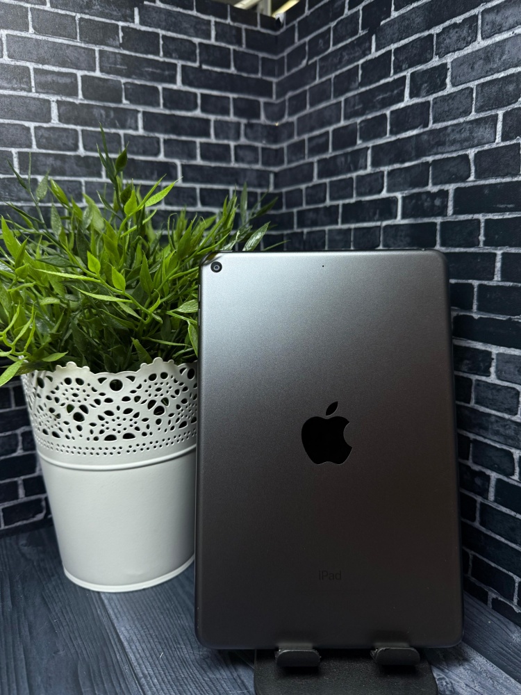 Планшет Apple iPad mini 5 поколение 64гб wi-fi