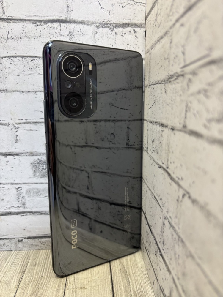 Смартфон Xiaomi Poco F3 8/256