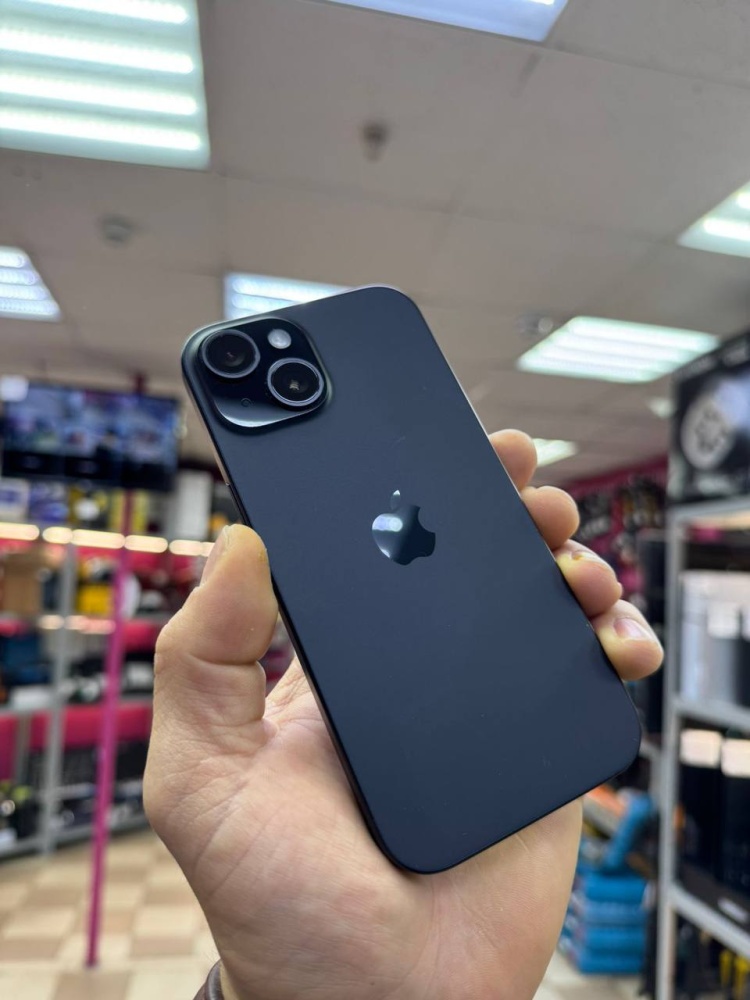 Смартфон iPhone 15 128гб