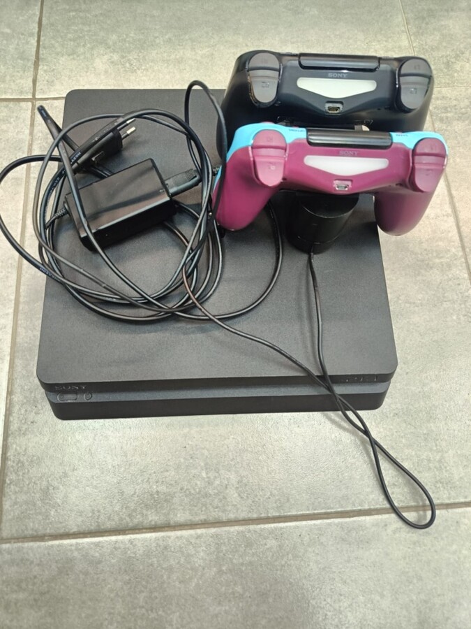 Игровая приставка Sony PlayStation 4 slim 1 TB