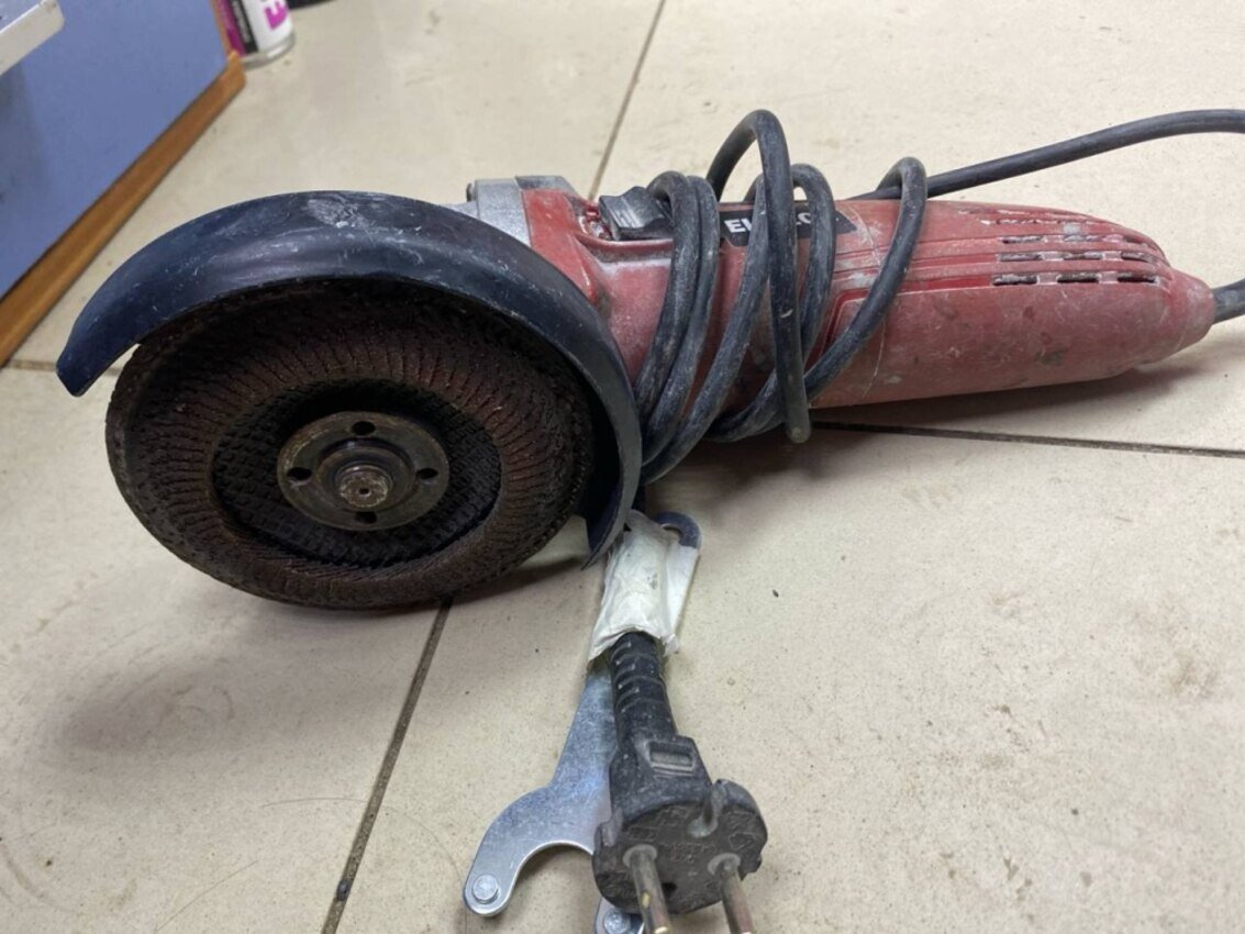 УШМ (Болгарка) Elitech МШУ 10-125Э