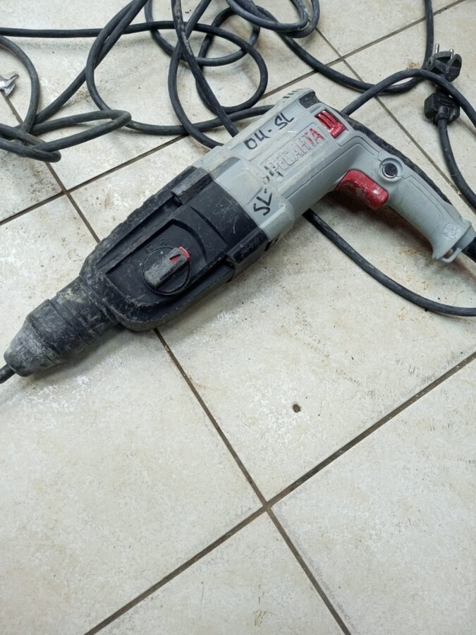 Перфоратор Ресанта П32-1000к