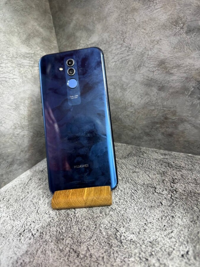 Смартфон Huawei Mate 20 Lite 4/64