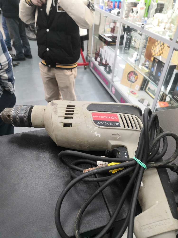 Дрель Интерскол ду-13/780