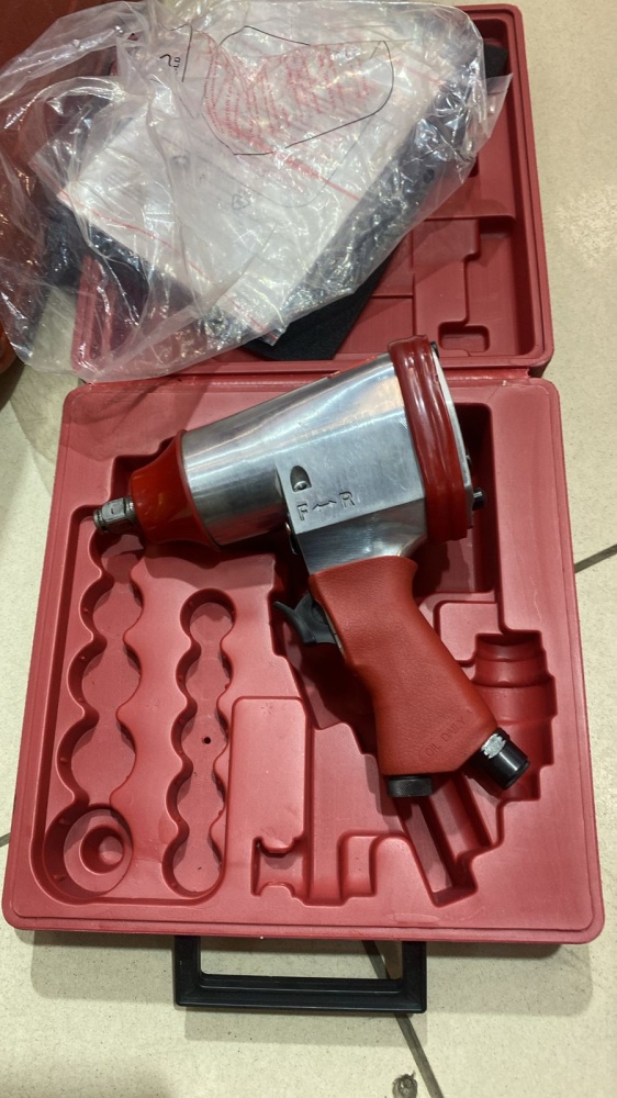 Гайковерт пневмо ELITECH