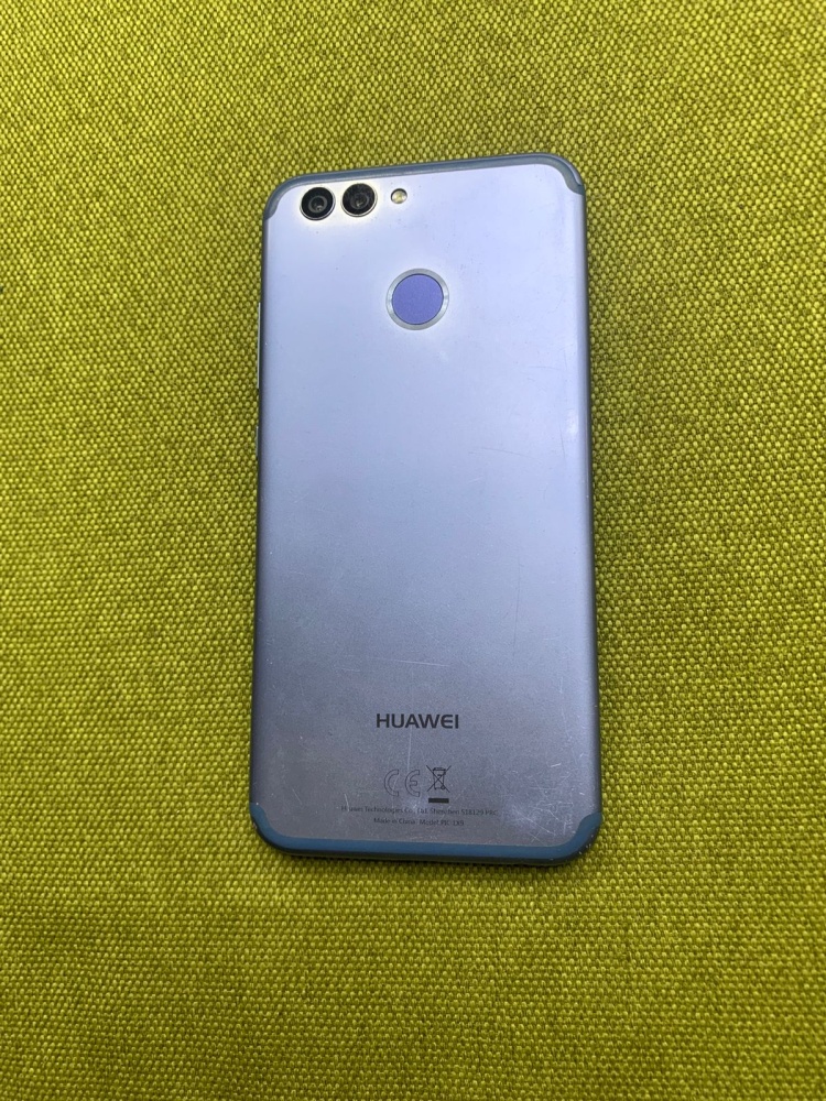 Смартфон Huawei Nova 2 4\64