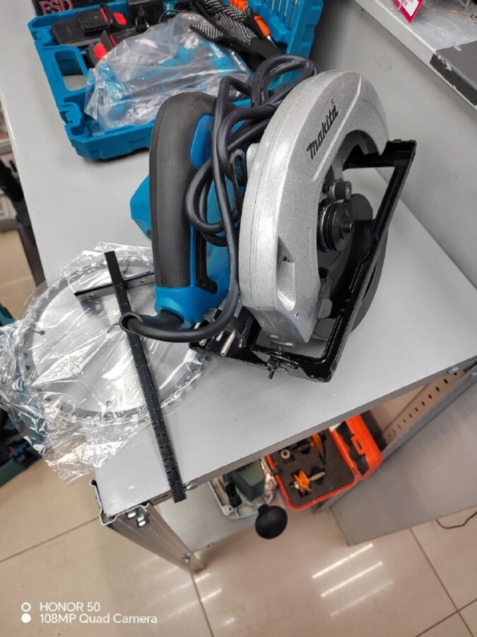 Циркулярная эл. пила Makita