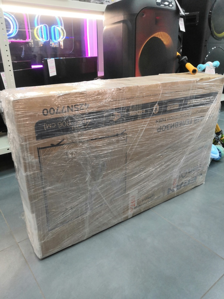 Телевизор Leran 42"