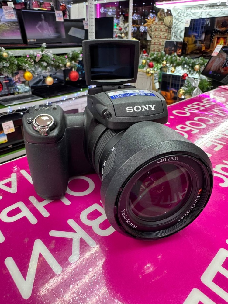 Фотоаппарат Sony Cmos dsc-r1