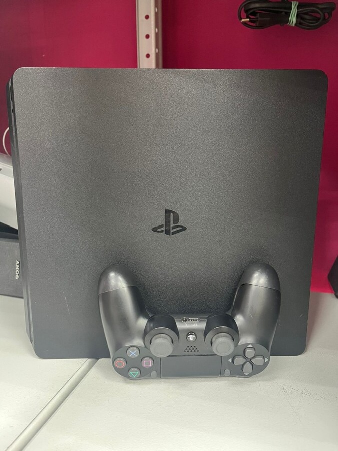 Игровая приставка Sony PlayStation 4 slim