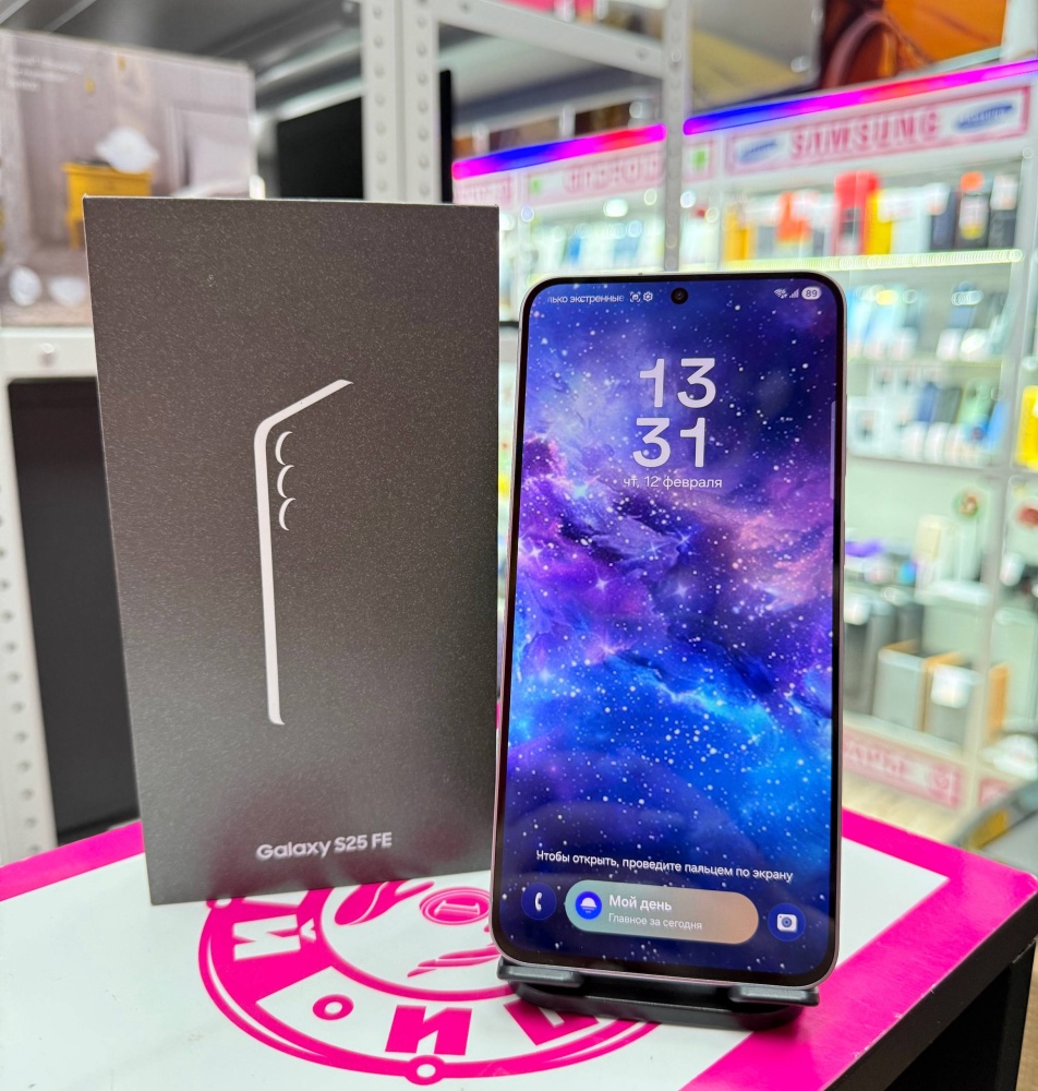 Смартфон Samsung S25FE 8/512GB