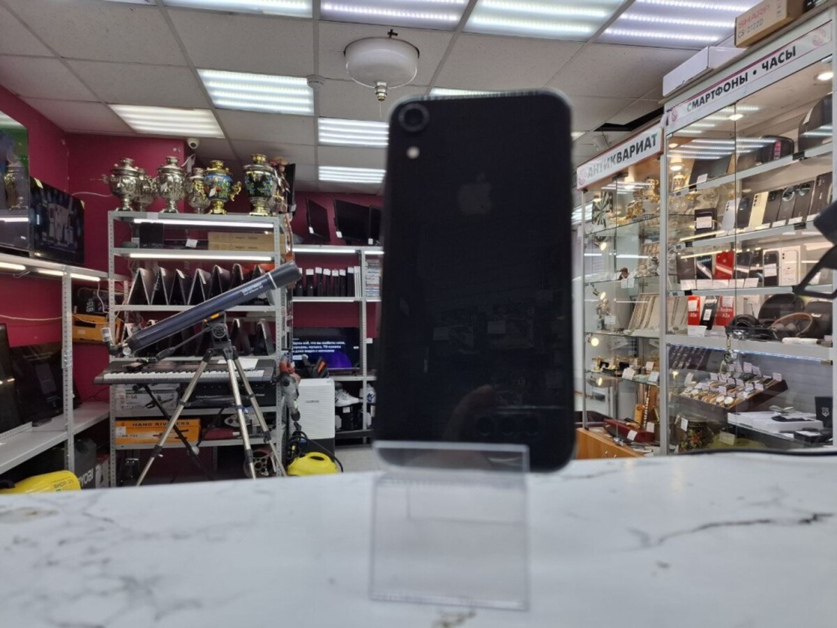Смартфон iPhone XR 64 Gb