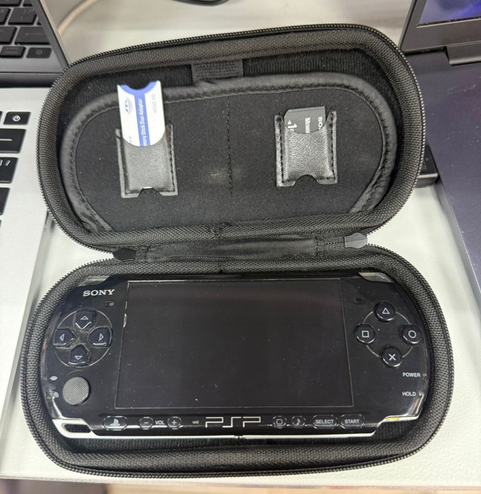 Игровая приставка PSP 3008