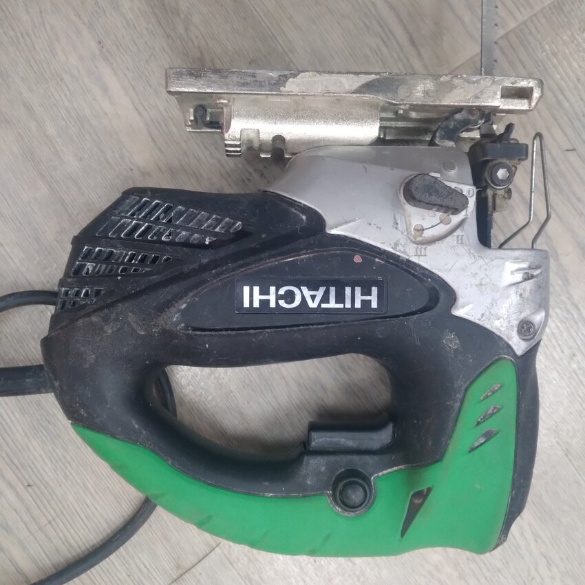 Лобзик hitachi