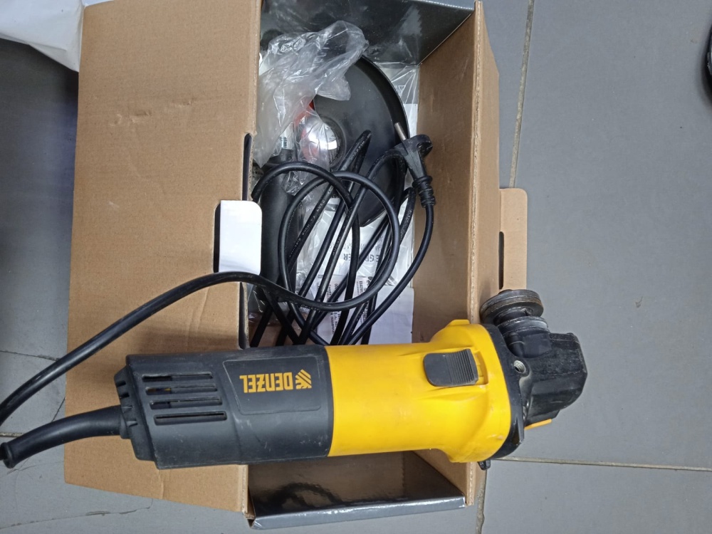 УШМ (Болгарка)  denzel sgh125-900