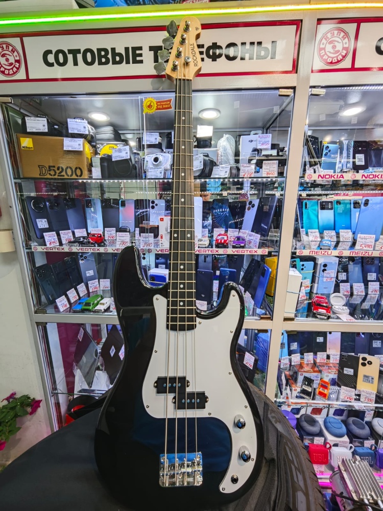 Электрогитара Rockdale