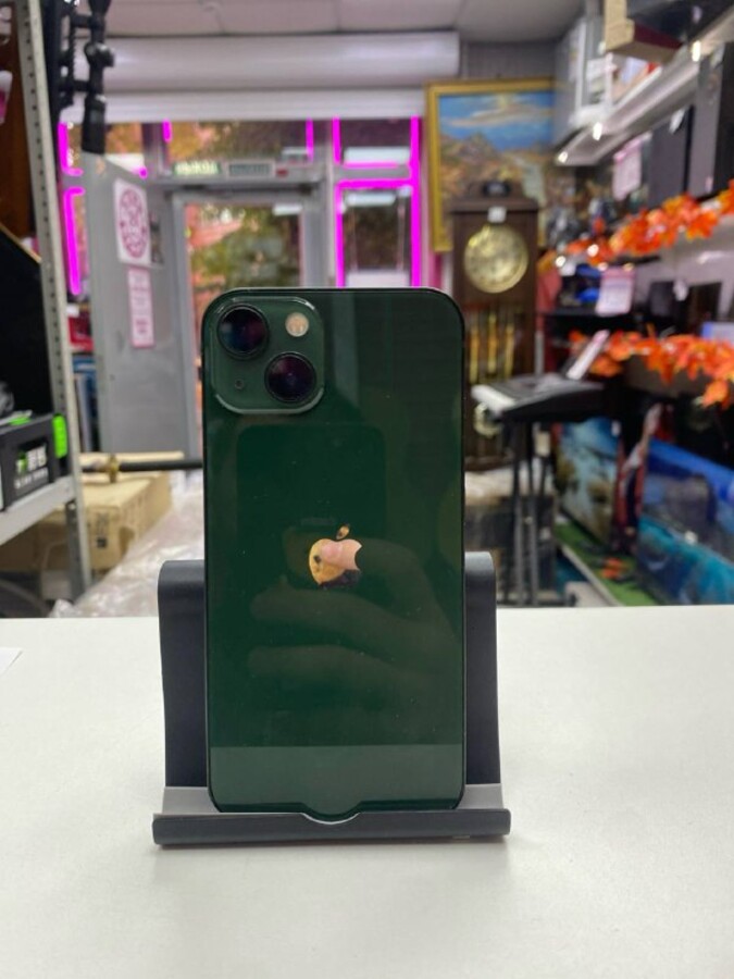 Смартфон iPhone 13 128 Gb