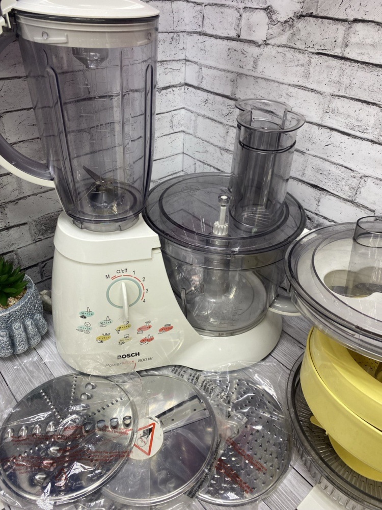 Кухонный комбайн Bosch Power Mixx 5380