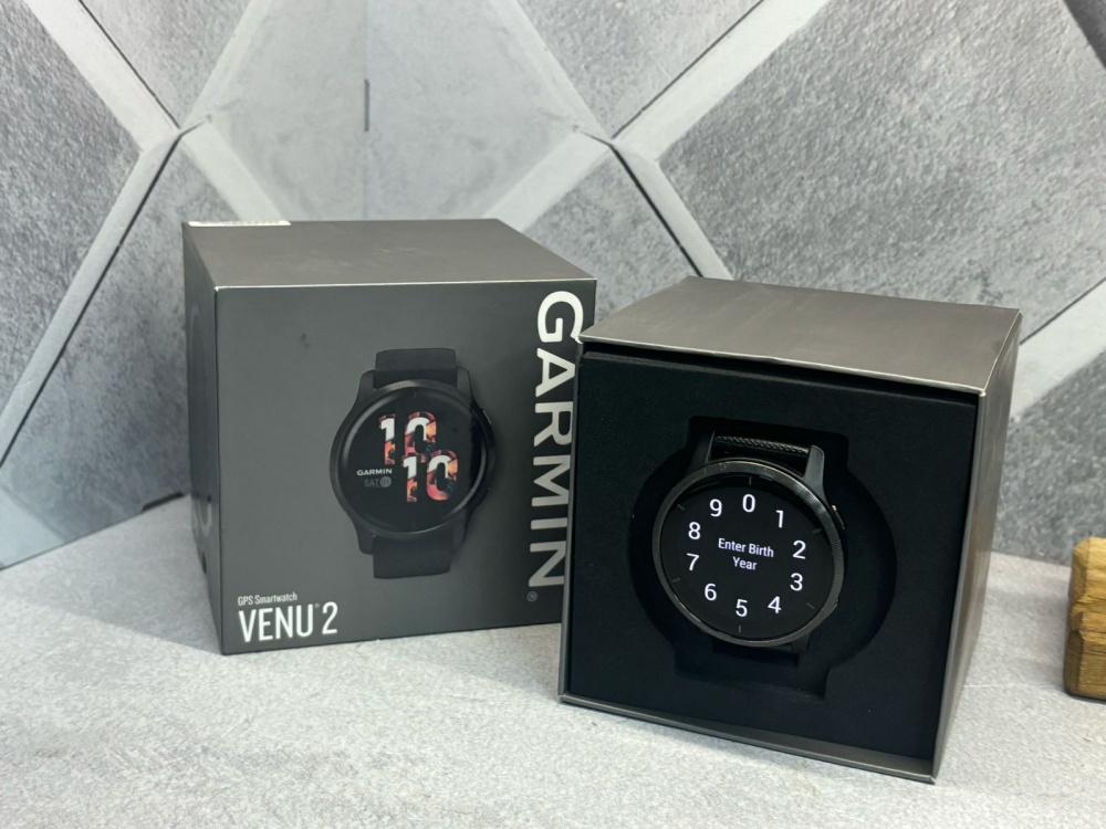 Часы Garmin Venu 2