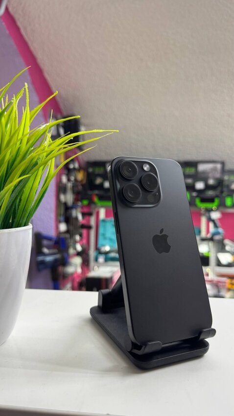 Смартфон iPhone 15 PRO 128gb