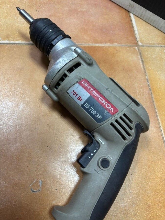 Дрель ИНТЕРСКОЛ Ш-700 ЭР 701ВТ