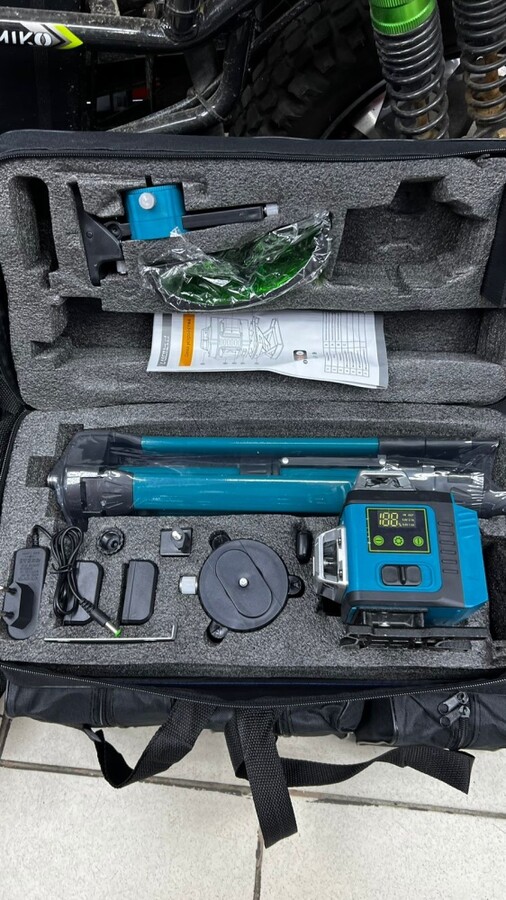 Лазерный уровень Makita 4D 16 линий