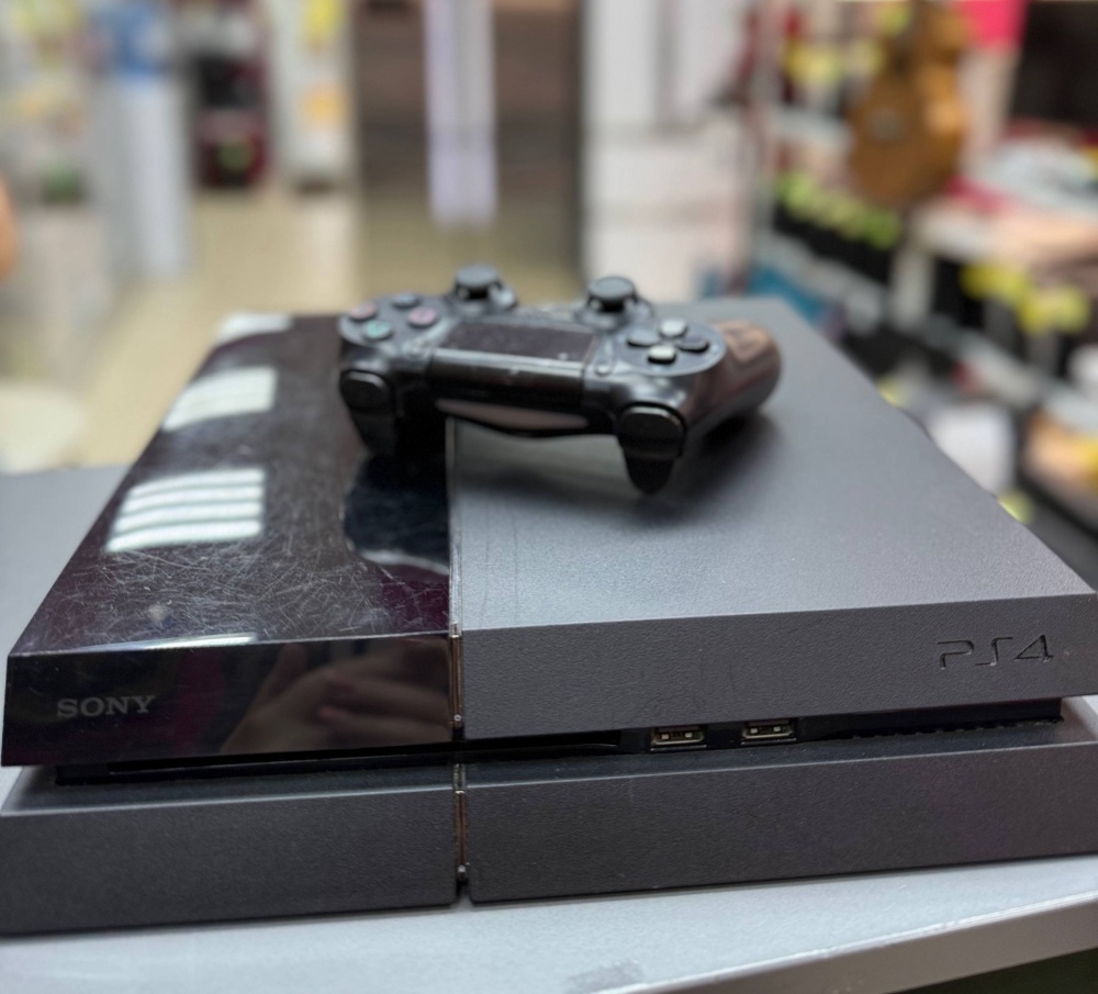 Игровая приставка Sony PlayStation 4 fat 500