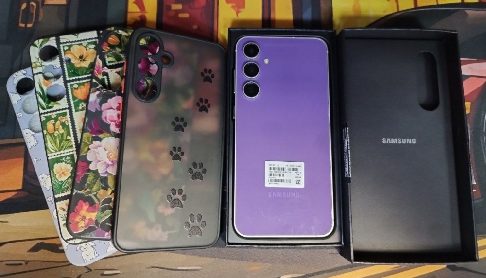 Смартфон Samsung S23 FE (8+8/256) 5G NFC