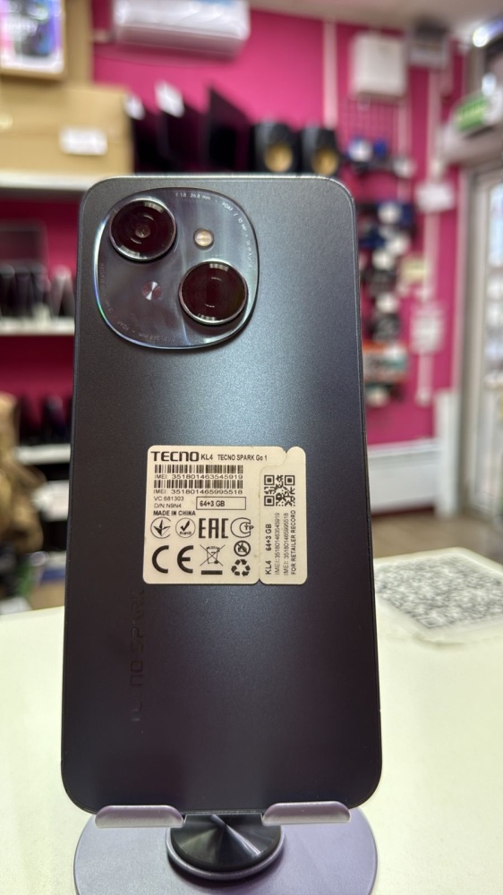 Мобильный телефон Tecno 3/64GB