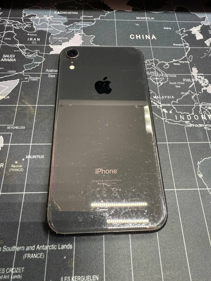 Смартфон iPhone XR 64 Gb
