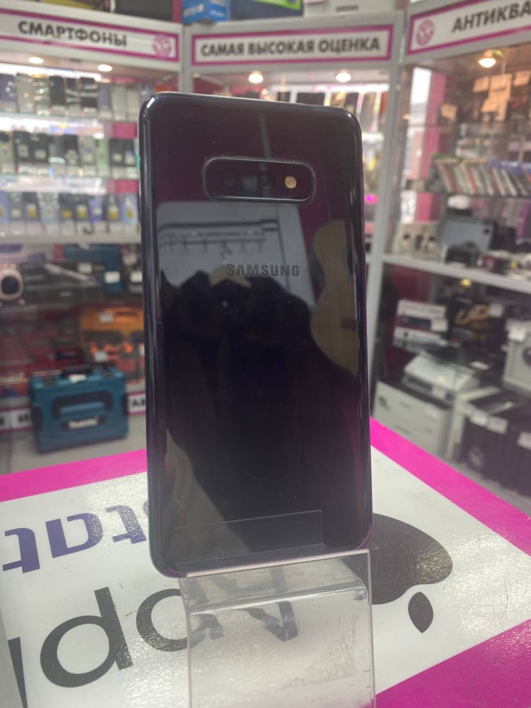 Смартфон Samsung S10E 6\128гб