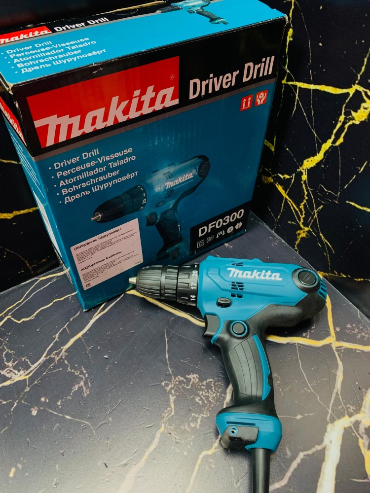 Сетевой Шуруповерт Makita DF0300